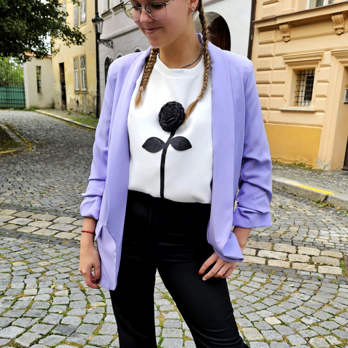 Světle fialové sako ADELA s řaseným rukávem2